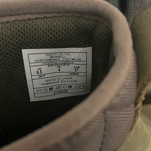 Merrell ladies boots 6.5